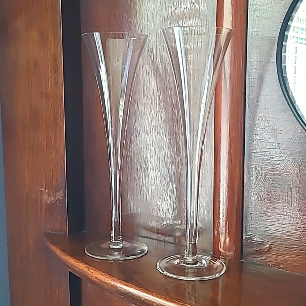 TWO VINTAGE TOASTING OPTIC TRUMPET FLUTES BY SPECIAL APPOINTMENT